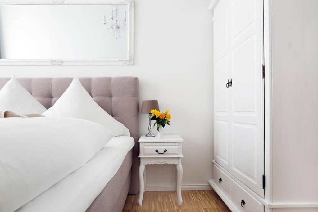 Sc 06 By Rockchair Apartments L Superhost Status L 4 Bedrooms Boxspringbeds 2 Bathrooms Balcony Elevator - Cozy Family & Business Flair Welcomes You! Berlin Exterior foto